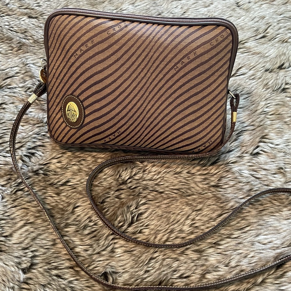 Vintage Mark Cross crossbody bag